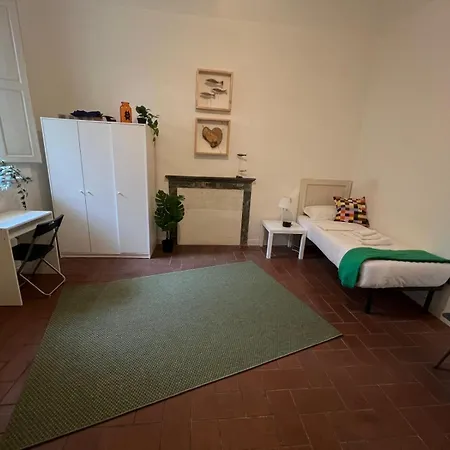 Апартаменты Romana 4 Bedrooms With Garden Флоренция