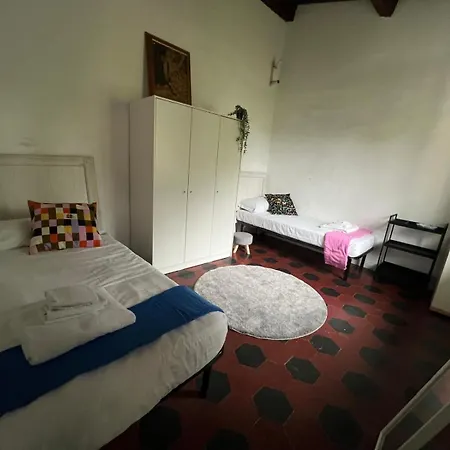 Apartmán Romana 4 Bedrooms With Garden *