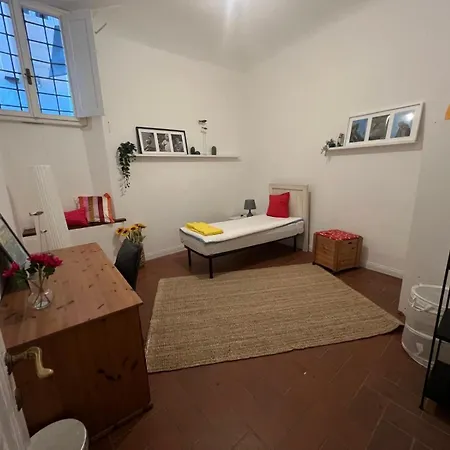 Romana 4 Bedrooms With Garden
